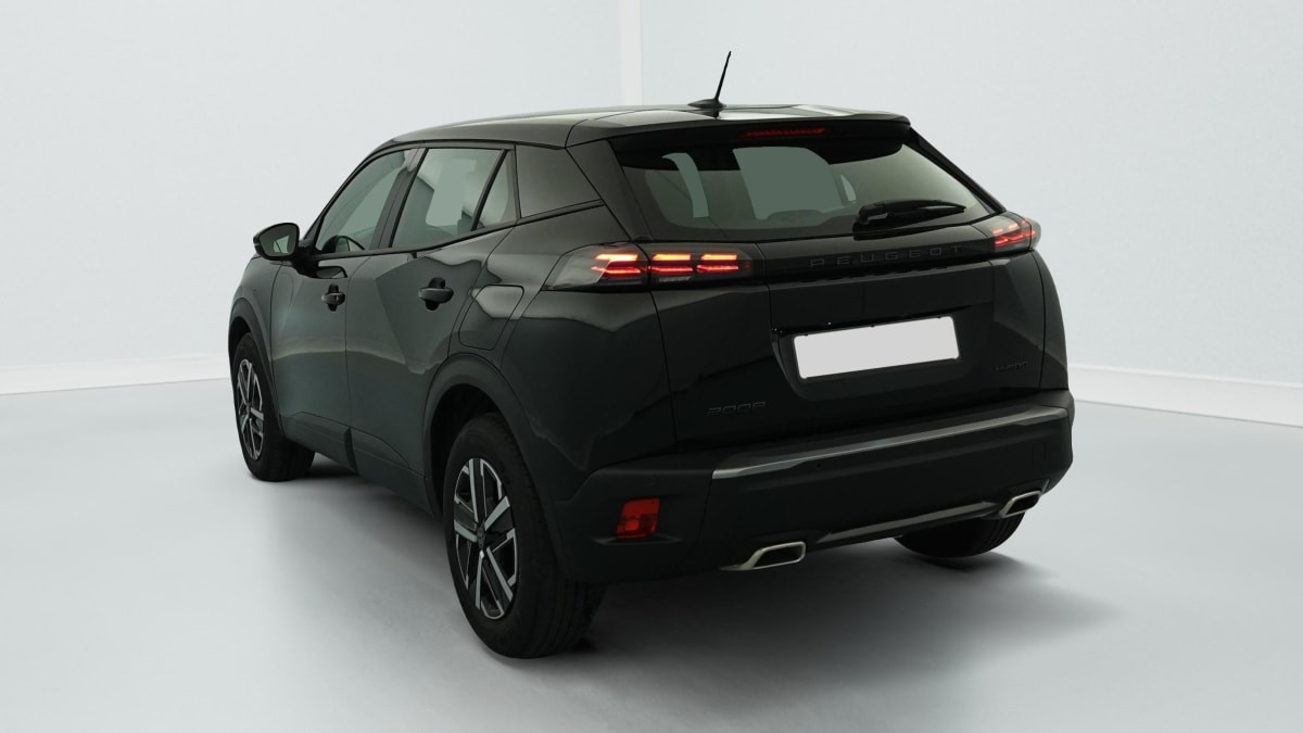 Vente en ligne Peugeot 2008 Hybrid 136 e-DCS6 Style au prix de 21 920 €