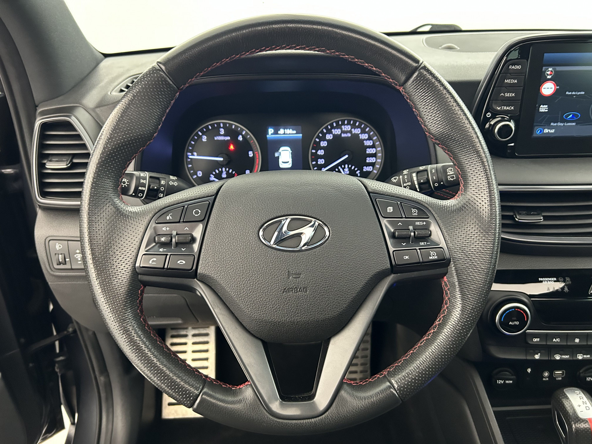 Vente en ligne Hyundai Tucson 1.6 CRDI 136ch Hybrid N Line Edition DCT-7 + Toit ouvrant au prix de 18 780 €