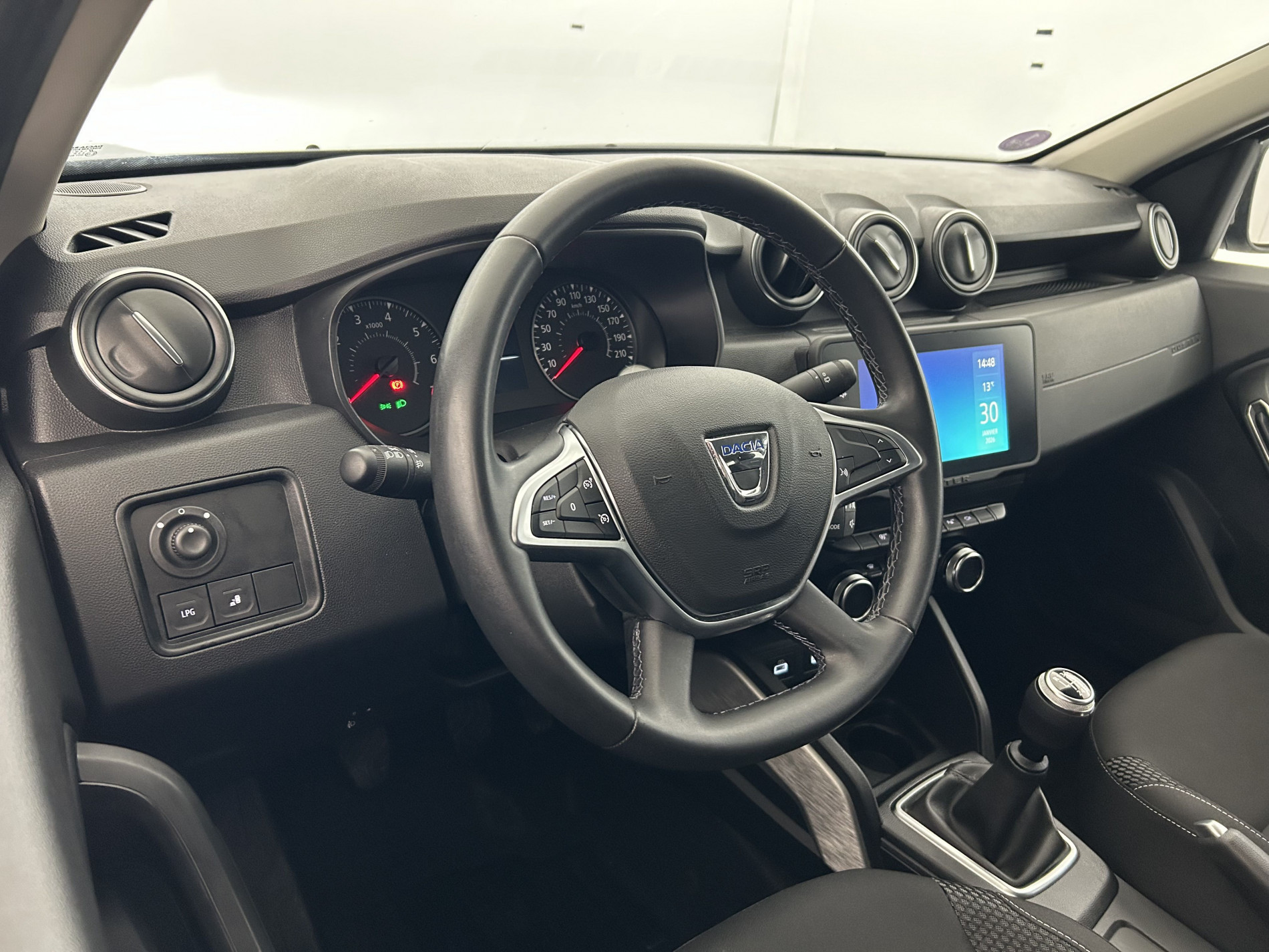 Vente en ligne Dacia Duster 1.0 ECO-G 100ch Prestige + 4x2 au prix de 14 790 €