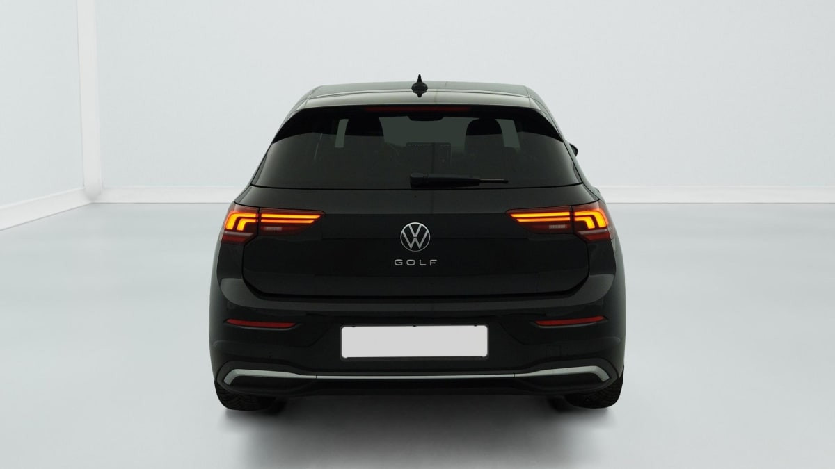 Vente en ligne Volkswagen Golf 1.5 TSI EVO2 116 BVM6 LIFE PLUS au prix de 23 360 €
