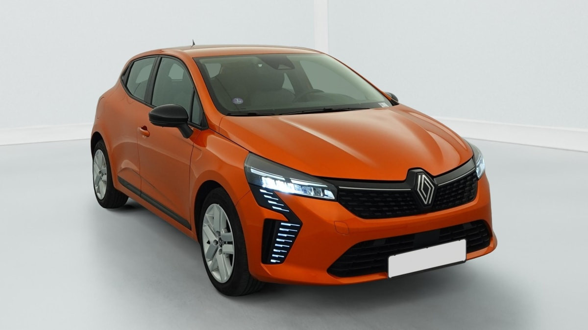 Vente en ligne Renault Clio TCE 90 EVOLUTION au prix de 15 120 €