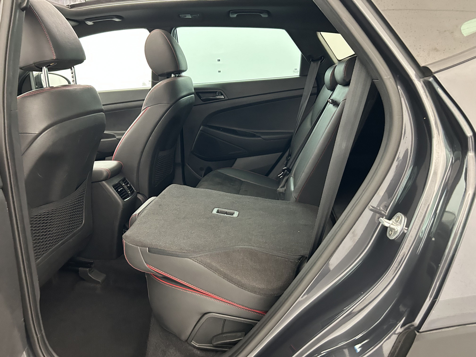 Vente en ligne Hyundai Tucson 1.6 CRDI 136ch Hybrid N Line Edition DCT-7 + Toit ouvrant au prix de 18 780 €