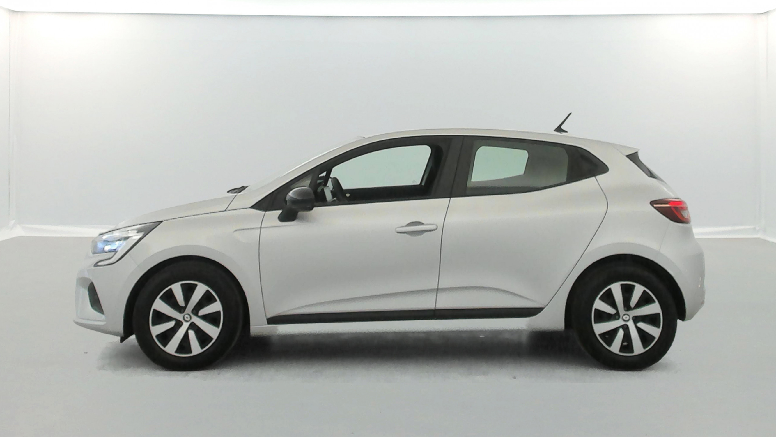 Vente en ligne Renault Clio 1.0 TCe 90ch Equilibre au prix de 13 290 €