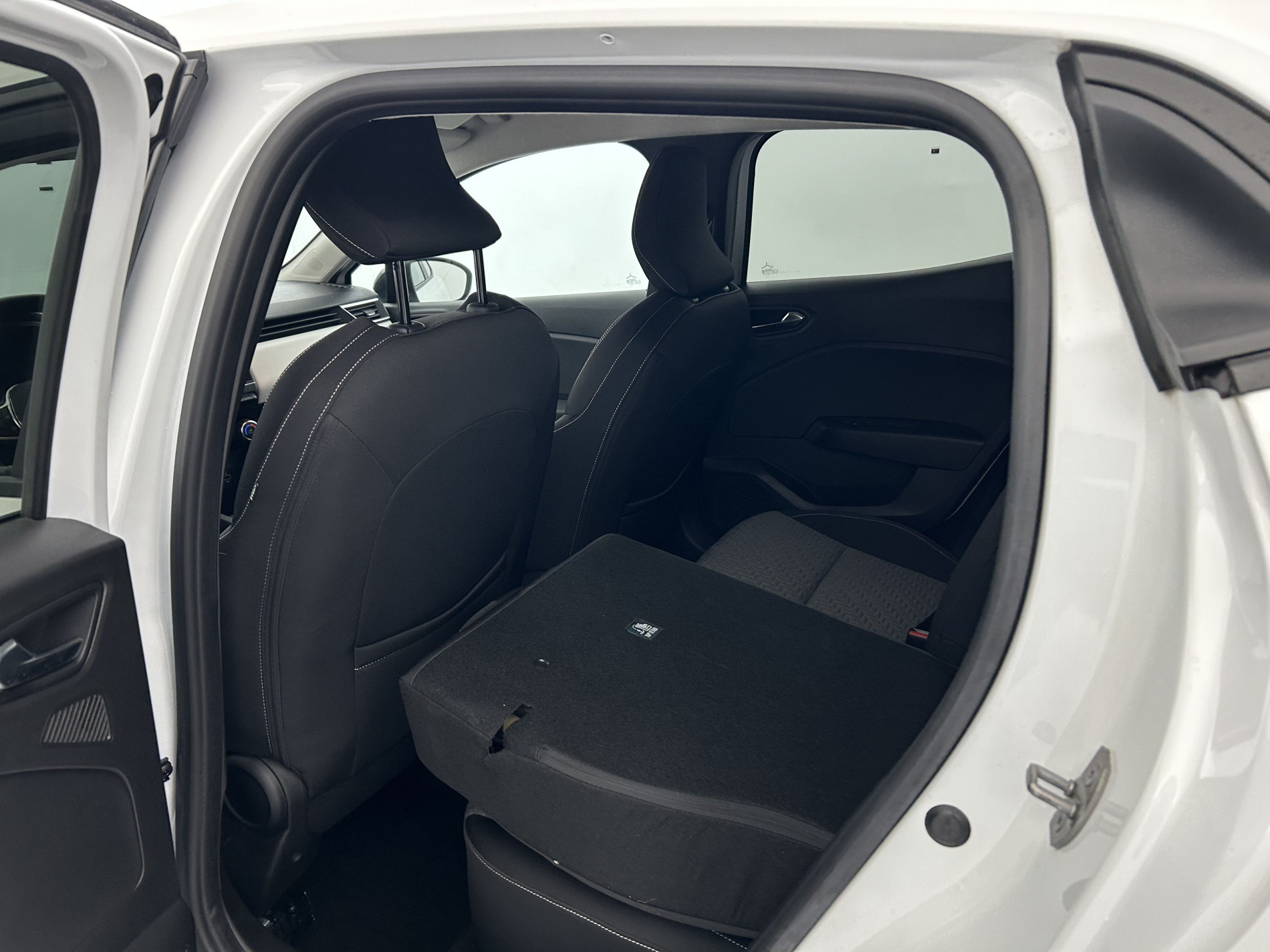 Vente en ligne Renault Clio 1.0 TCe 90ch Evolution au prix de 13 690 €