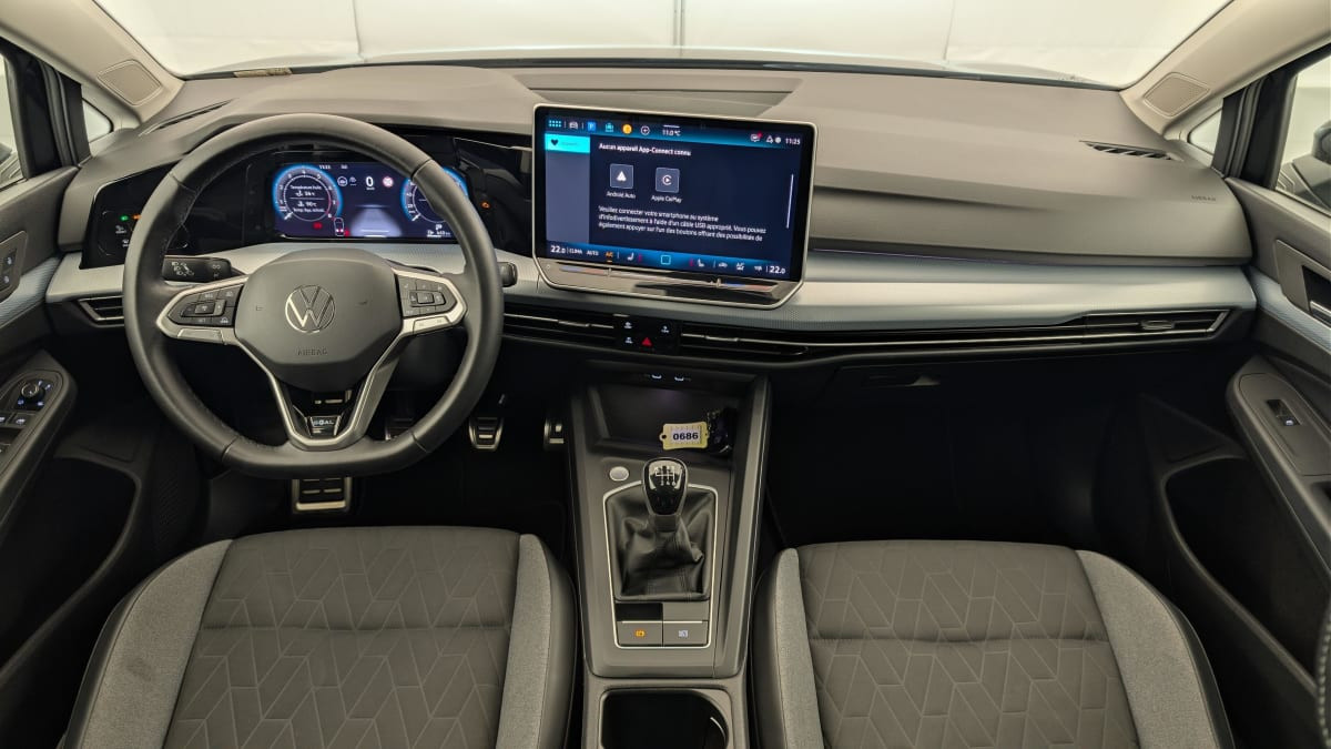 Vente en ligne Volkswagen Golf 1.5 TSI EVO2 116 BVM6 LIFE PLUS au prix de 23 360 €