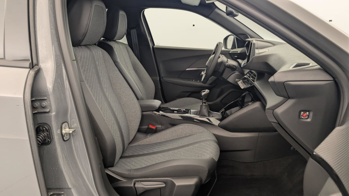 Vente en ligne Peugeot 2008 100 S S BVM6 Allure au prix de 19 240 €