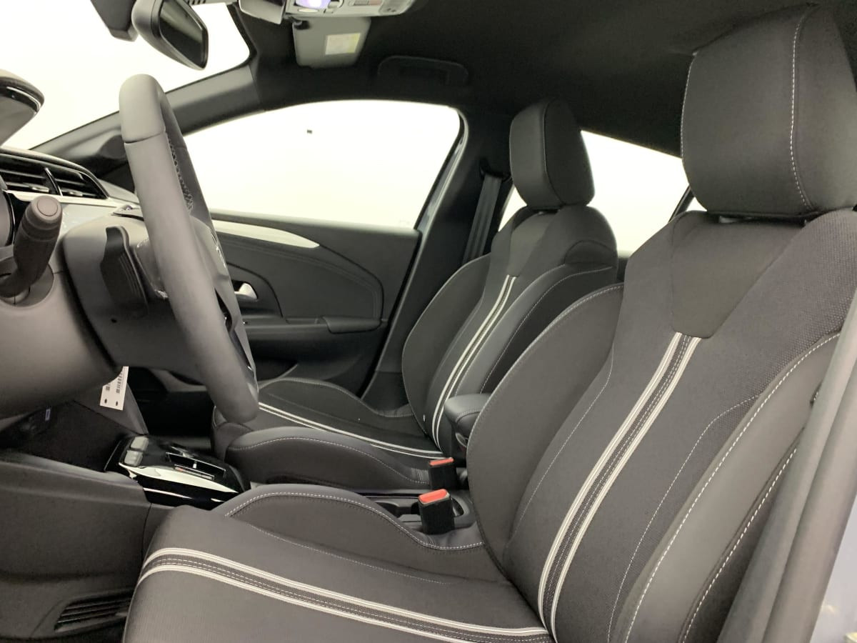 Vente en ligne Opel Corsa 1.2 Turbo Hybrid 110 ch e-DCT6 GS au prix de 20 590 €