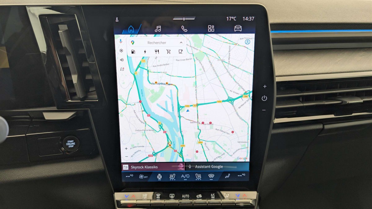 Vente en ligne Renault Rafale hyper hybrid E-Tech 4x4 300 esprit Alpine au prix de 44 990 €