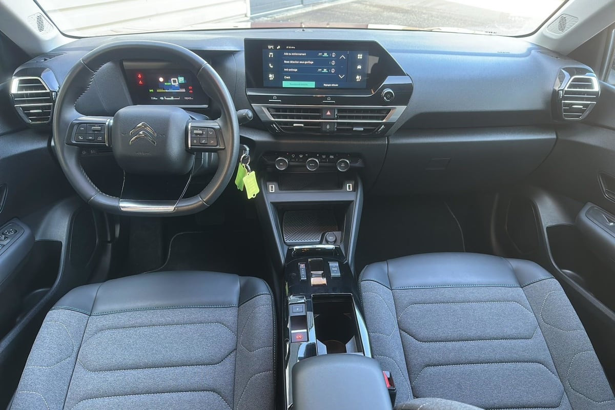 Vente en ligne Citroën Ë-C4 136 ch Automatique Feel au prix de 14 710 €