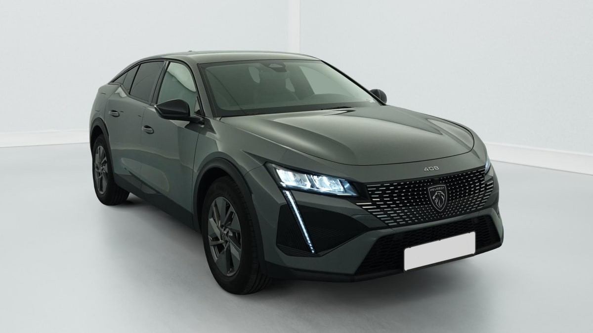 Vente en ligne Peugeot 408 Hybrid 136 e-DCS6 Allure au prix de 25 010 €