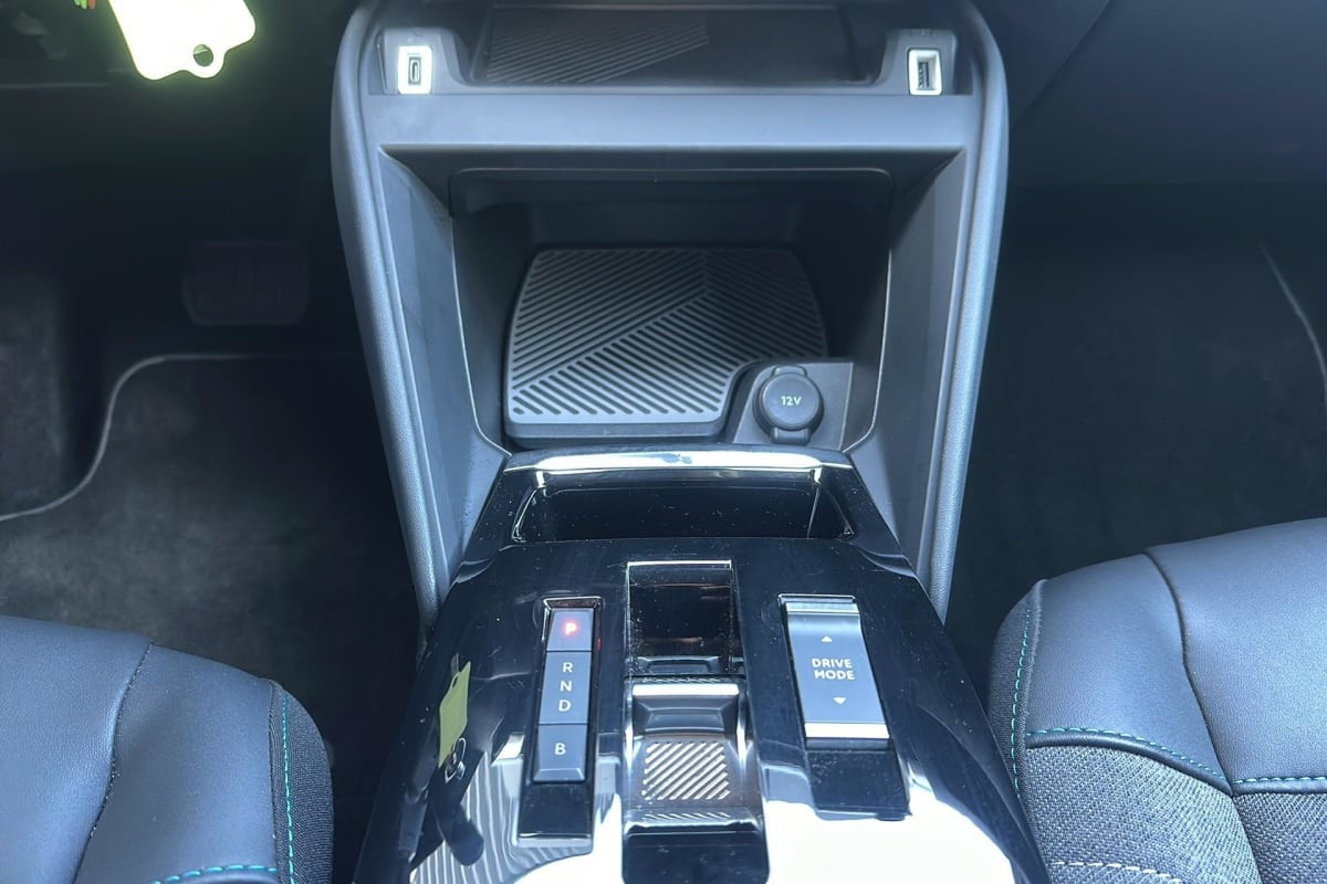 Vente en ligne Citroën Ë-C4 136 ch Automatique Feel au prix de 14 710 €