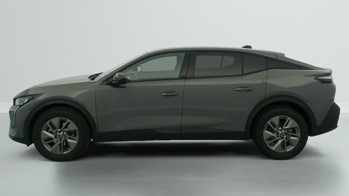 Vente en ligne Peugeot 408 Hybrid 136 e-DCS6 Allure au prix de 25 010 €