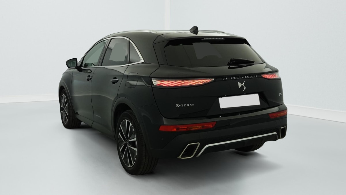 Vente en ligne Ds DS7 Crossback Hybride Rechargeable E-Tense 225 EAT8 Opera au prix de 37 780 €