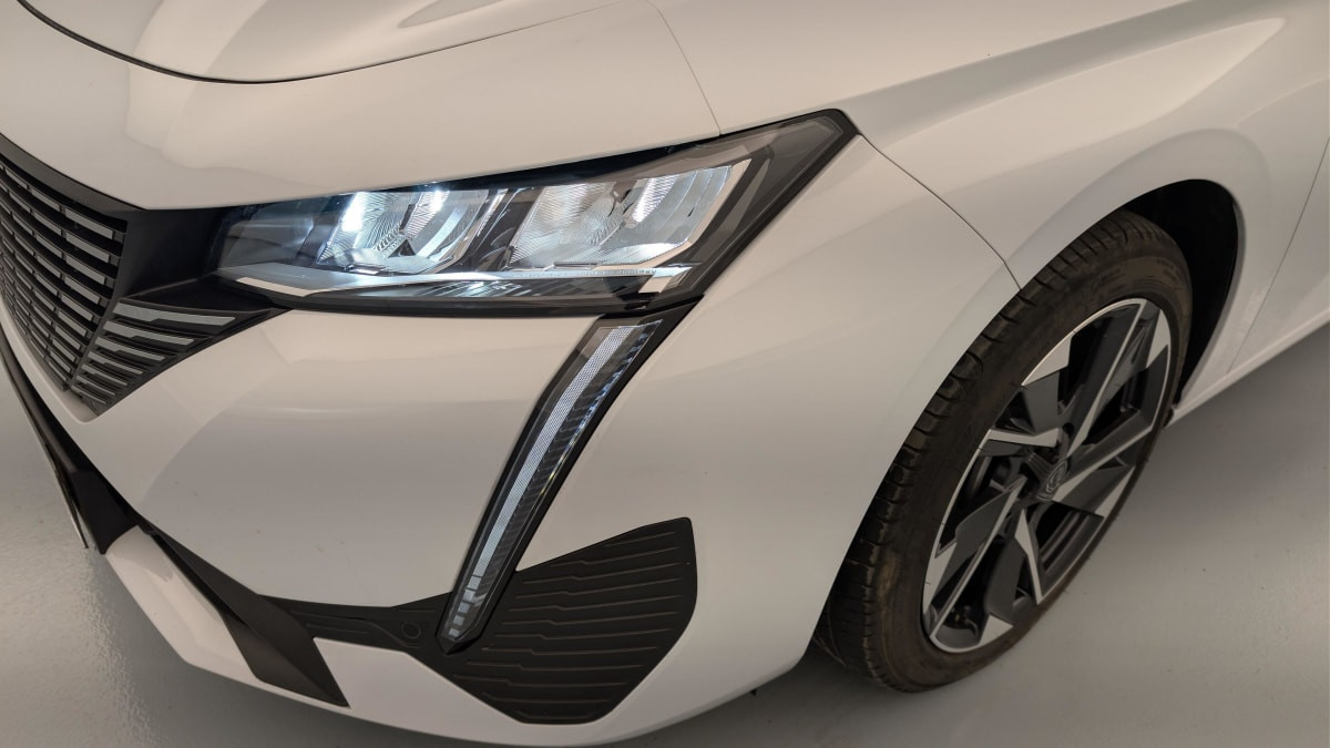 Vente en ligne Peugeot 308 Hybrid 145 e-DCS6 Allure au prix de 24 390 €