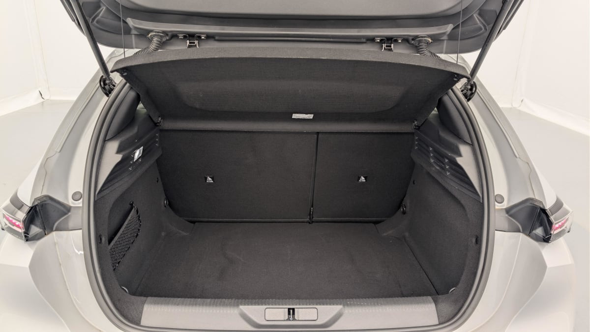 Vente en ligne Peugeot 308 Hybrid 145 e-DCS6 Allure au prix de 24 390 €