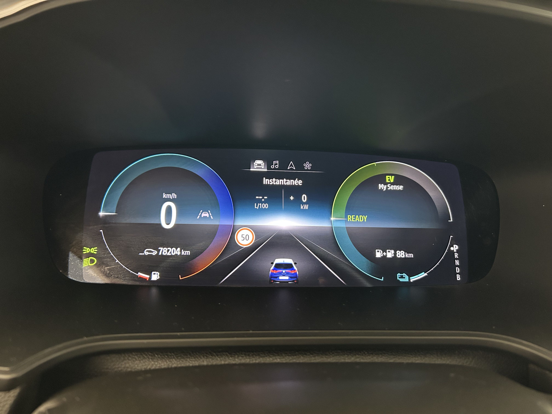 Vente en ligne Renault Megane 1.6 E-Tech Plug-in 160ch RS Line Suréquipée au prix de 18 980 €
