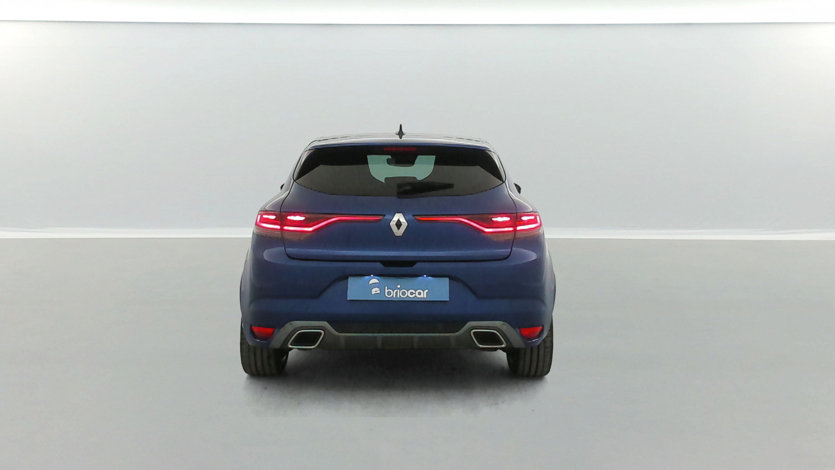 Vente en ligne Renault Megane 1.6 E-Tech Plug-in 160ch RS Line Suréquipée au prix de 18 980 €