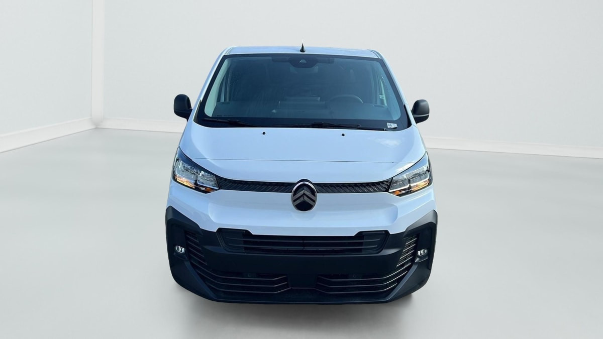 Vente en ligne Citroën Jumpy Fourgon JUMPY FGN M BLUEHDI 120 S S BVM6 au prix de 27 450 €