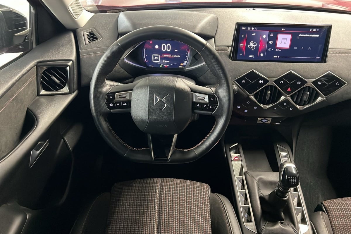 Vente en ligne Ds Ds3 Crossback PureTech 100 BVM6 Performance Line au prix de 17 800 €