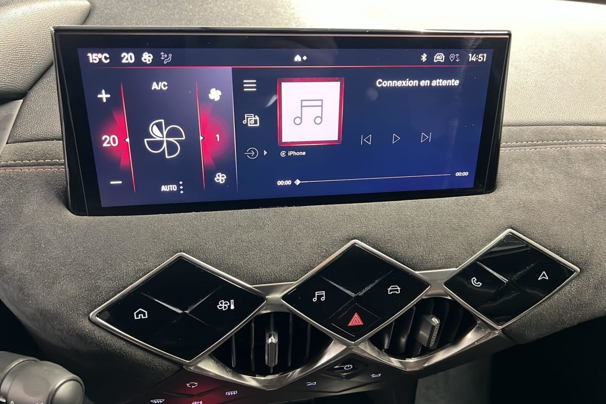 Vente en ligne Ds Ds3 Crossback PureTech 100 BVM6 Performance Line au prix de 17 800 €