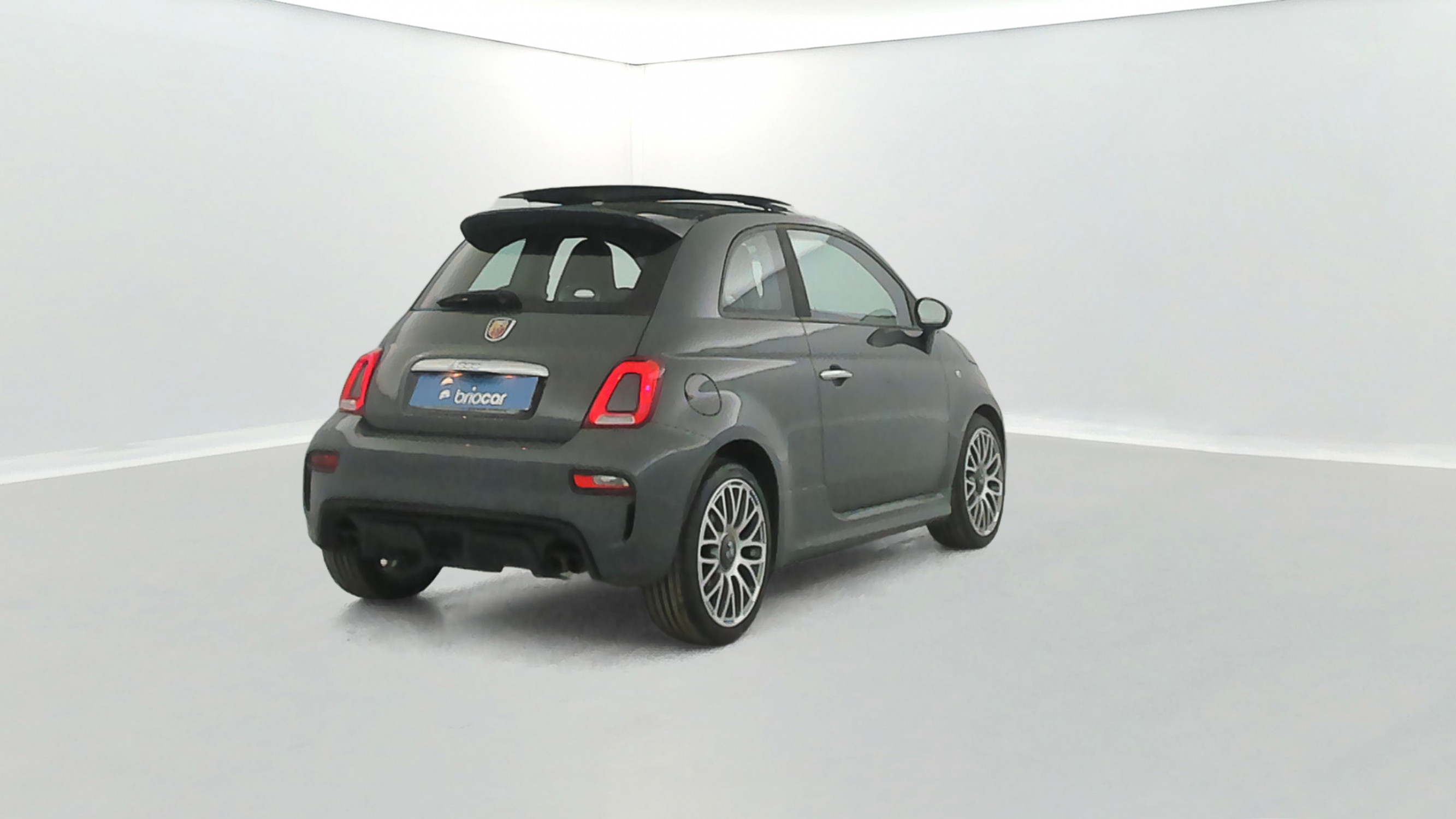 Vente en ligne Abarth 500 1.4 Turbo T-Jet 145ch 595 + Toit ouvrant au prix de 14 790 €