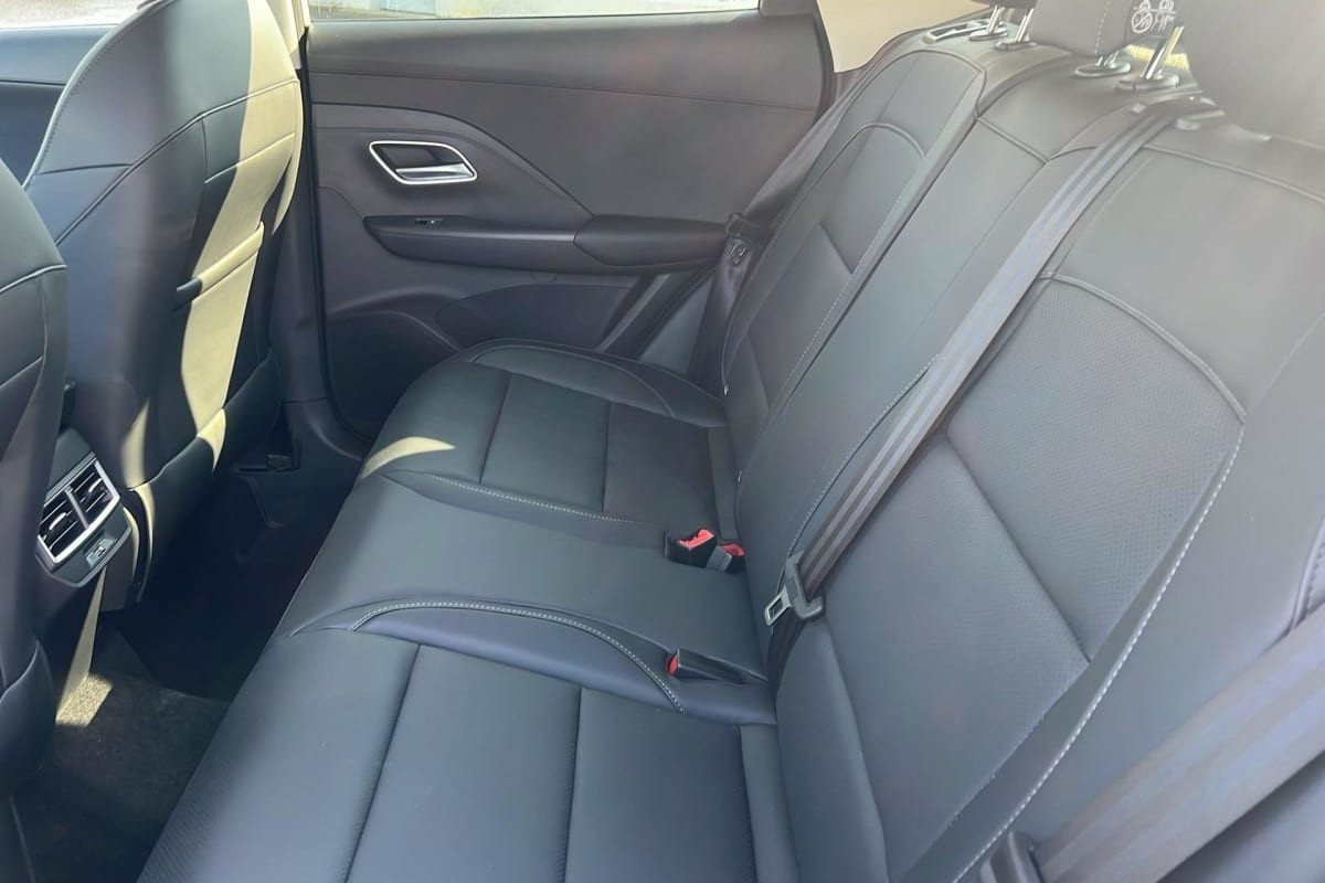 Vente en ligne Mg ZS 1.5 L Hybrid+ 197 ch Luxury au prix de 24 380 €