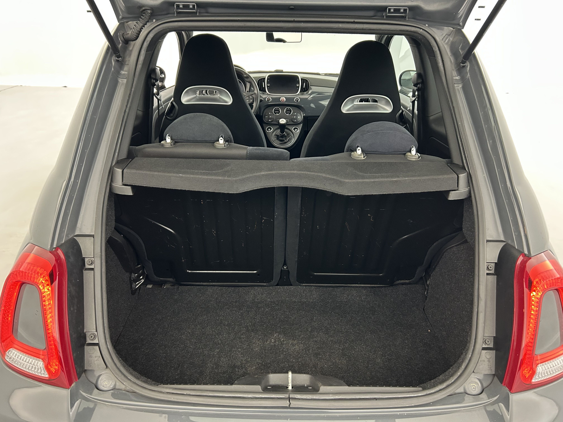 Vente en ligne Abarth 500 1.4 Turbo T-Jet 145ch 595 + Toit ouvrant au prix de 14 790 €