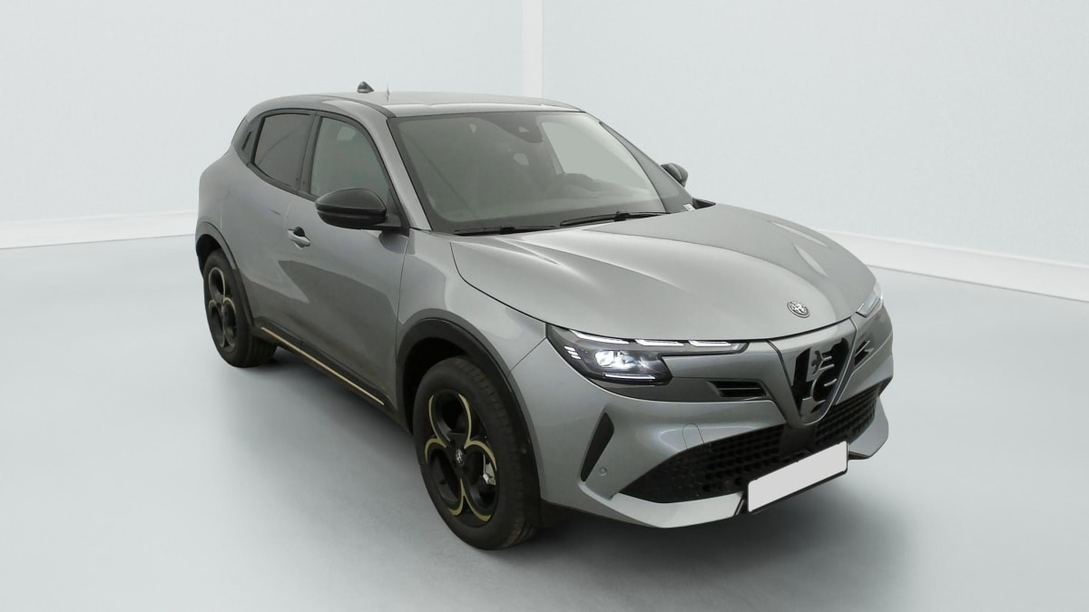 Alfa Romeo Junior 1.2 Ibrida 145 ch eDCT6 Intensa occasion de 2026 en vente à Rennes