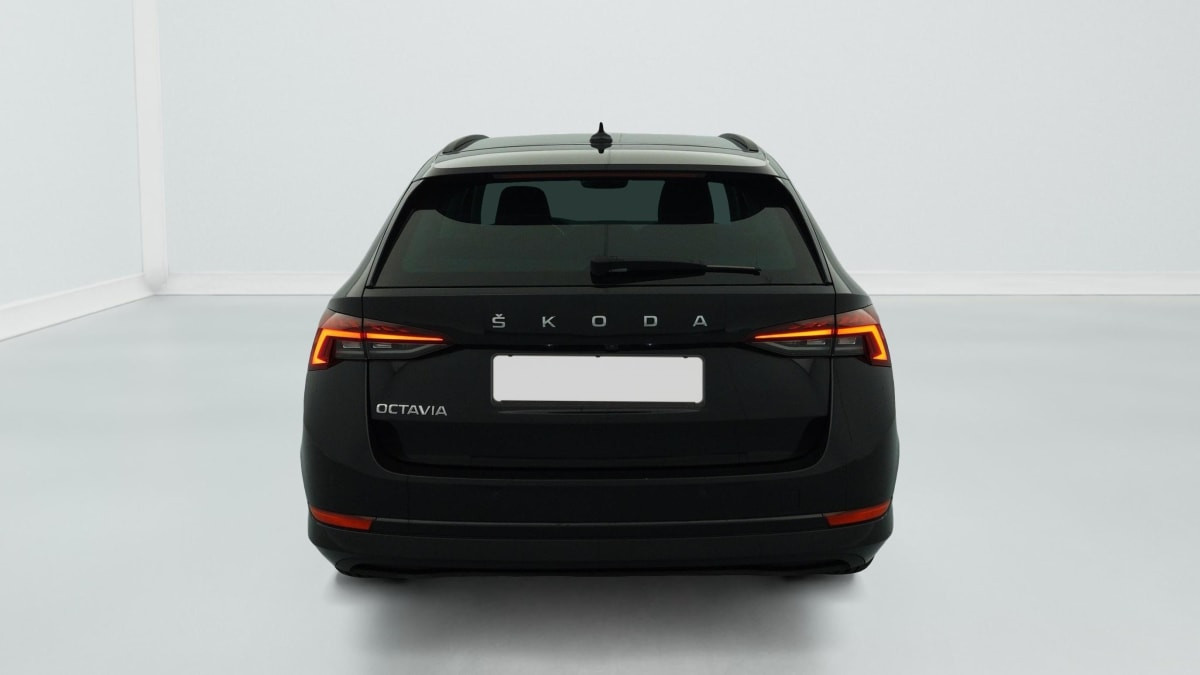 Vente en ligne Skoda Octavia Combi 2.0 TDI 116 ch DSG7 Ambition au prix de 23 360 €