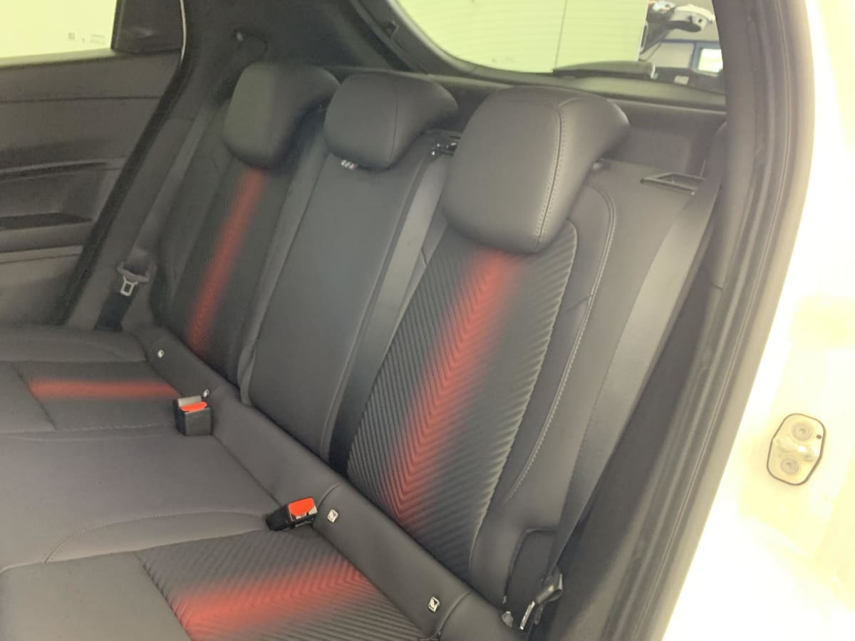 Vente en ligne Alfa Romeo Junior 1.2 Ibrida 145 ch e-DCT6 Ti au prix de 29 450 €