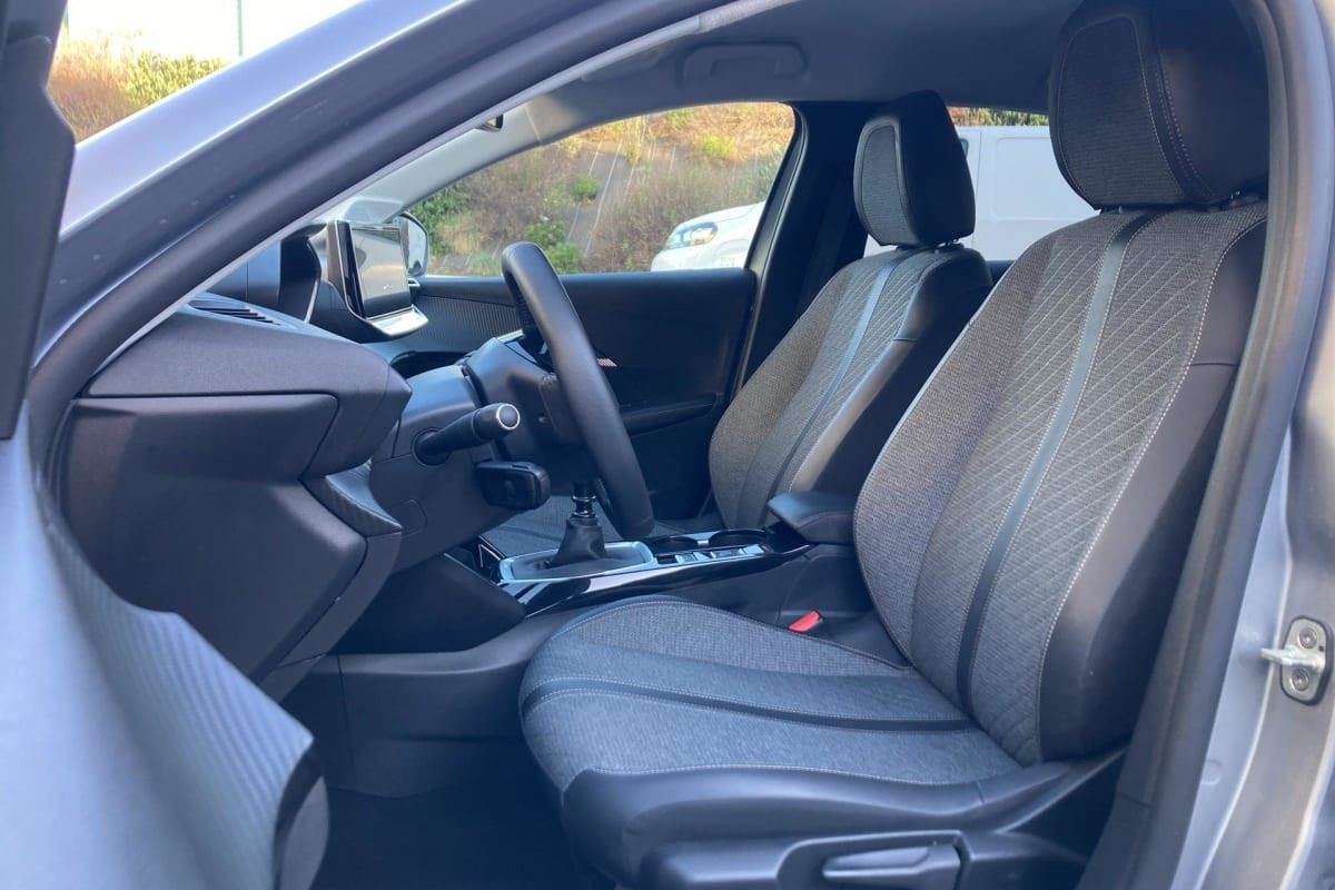 Vente en ligne Peugeot 208 100 S S BVM6 Allure au prix de 16 150 €