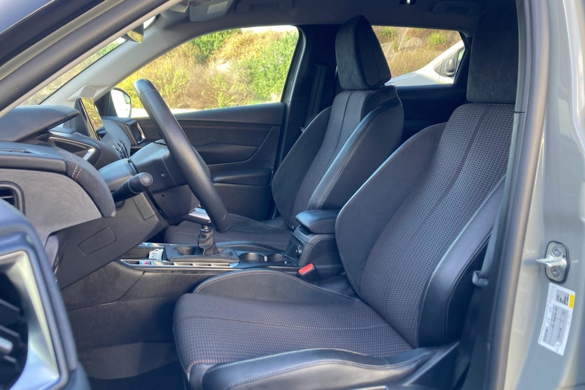 Vente en ligne Ds Ds3 Crossback PureTech 100 BVM6 Performance Line au prix de 17 800 €