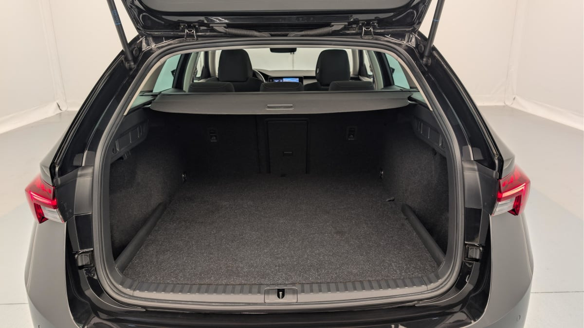 Vente en ligne Skoda Octavia Combi 1.4 TSI PHEV iV 204 ch DSG6e Ambition au prix de 25 420 €