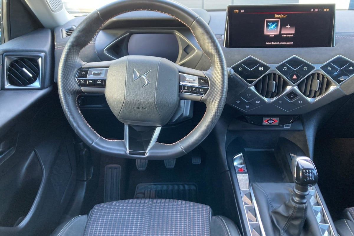Vente en ligne Ds Ds3 Crossback PureTech 100 BVM6 Performance Line au prix de 17 800 €