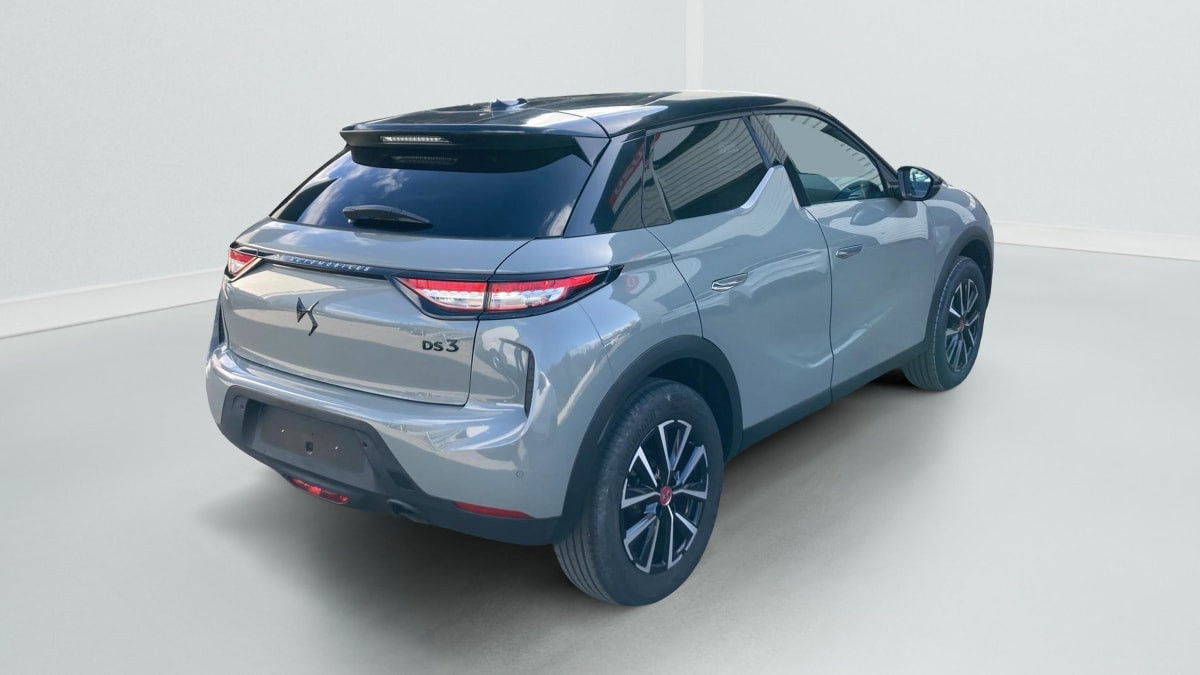 Vente en ligne Ds Ds3 Crossback PureTech 100 BVM6 Performance Line au prix de 17 800 €
