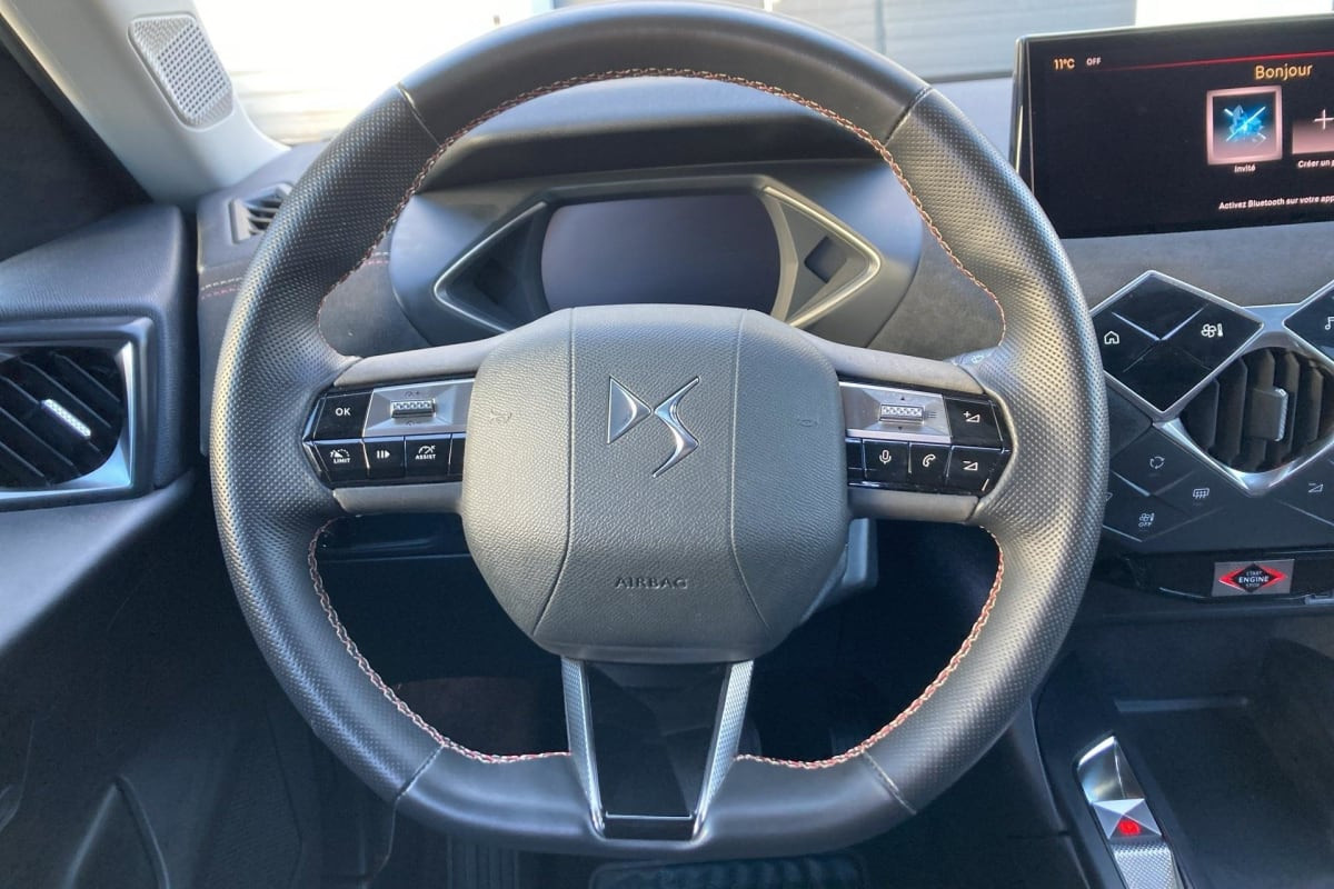 Vente en ligne Ds Ds3 Crossback PureTech 100 BVM6 Performance Line au prix de 17 800 €