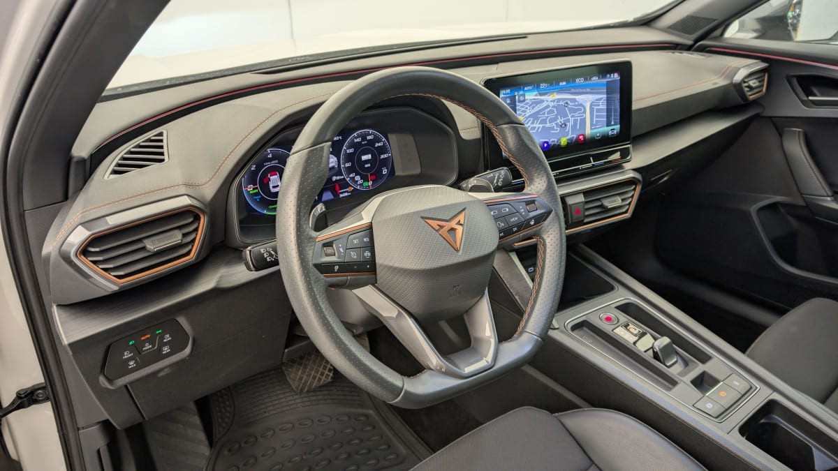 Vente en ligne Cupra Formentor 1.4 e-HYBRID 204 ch DSG6 V au prix de 25 940 €