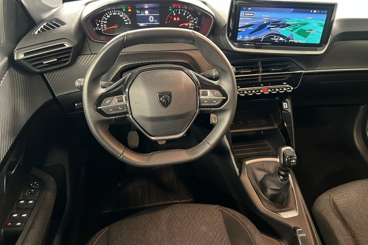 Vente en ligne Peugeot 208 100 S S BVM6 Style au prix de 15 740 €