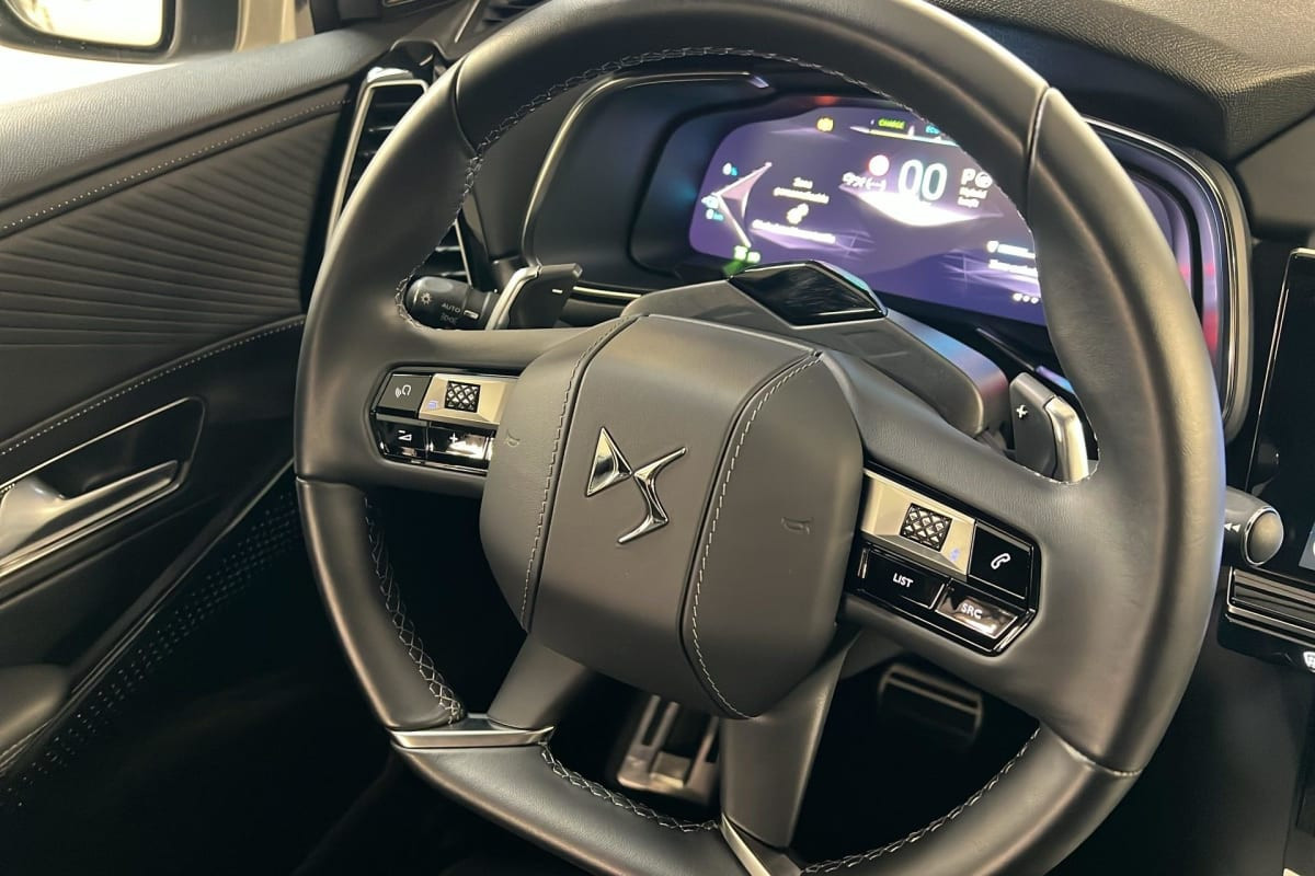 Vente en ligne Ds DS7 Crossback Hybride Rechargeable E-Tense 225 EAT8 Opera au prix de 39 840 €