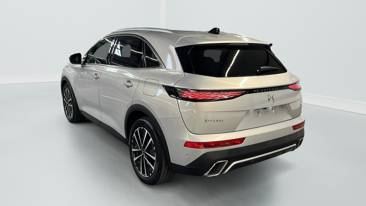 Vente en ligne Ds DS7 Crossback Hybride Rechargeable E-Tense 225 EAT8 Opera au prix de 39 840 €