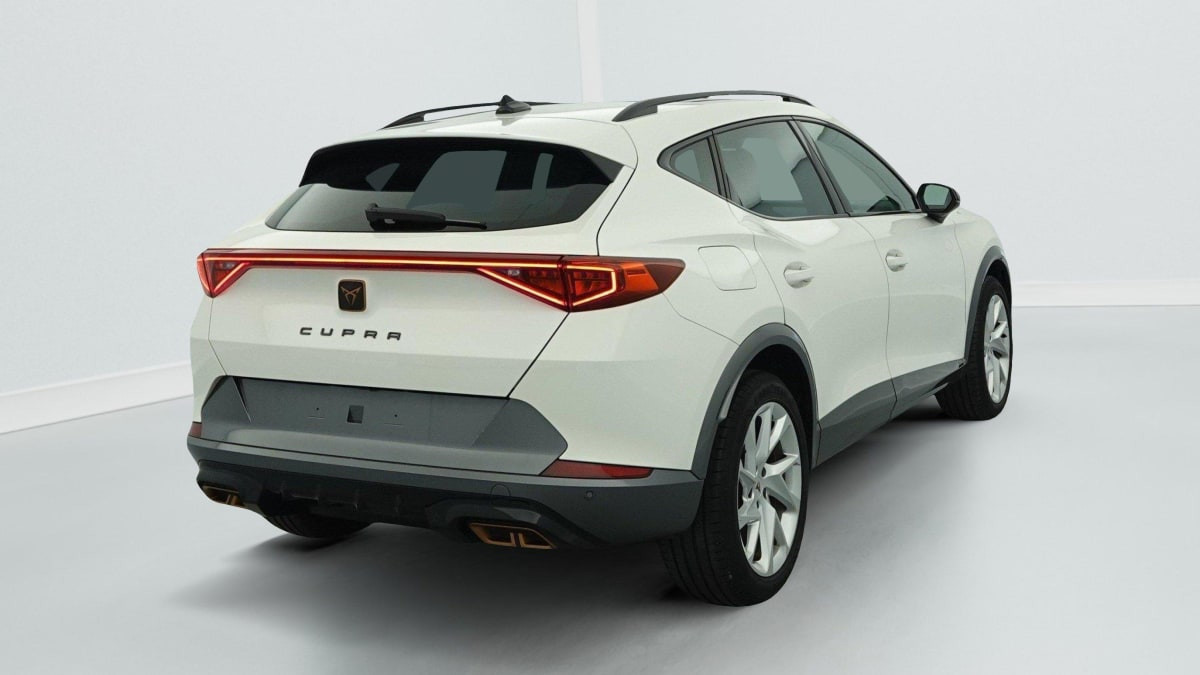 Vente en ligne Cupra Formentor 1.4 e-HYBRID 204 ch DSG6 V au prix de 25 940 €