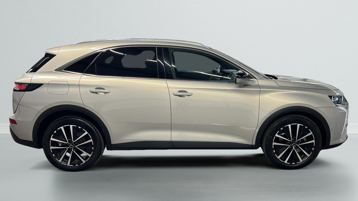 Vente en ligne Ds DS7 Crossback Hybride Rechargeable E-Tense 225 EAT8 Opera au prix de 39 840 €