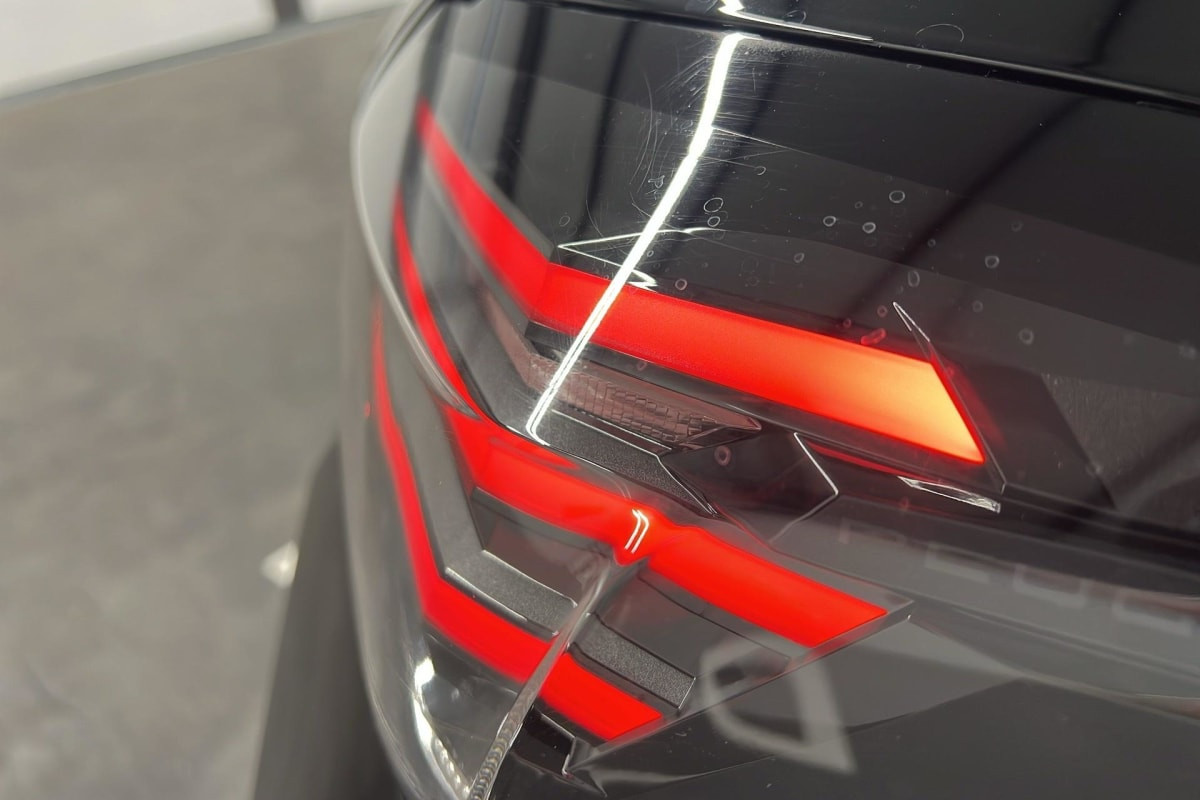 Vente en ligne Peugeot 208 100 S S BVM6 Style au prix de 15 740 €