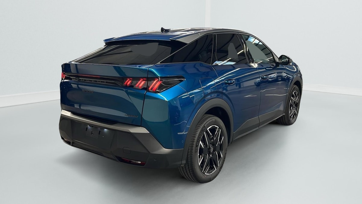 Vente en ligne Peugeot 3008 Hybrid 145 e-DCS6 Allure au prix de 29 130 €