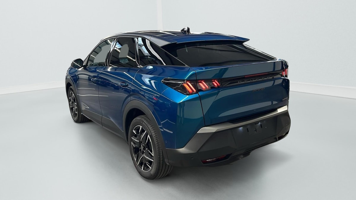 Vente en ligne Peugeot 3008 Hybrid 145 e-DCS6 Allure au prix de 29 130 €