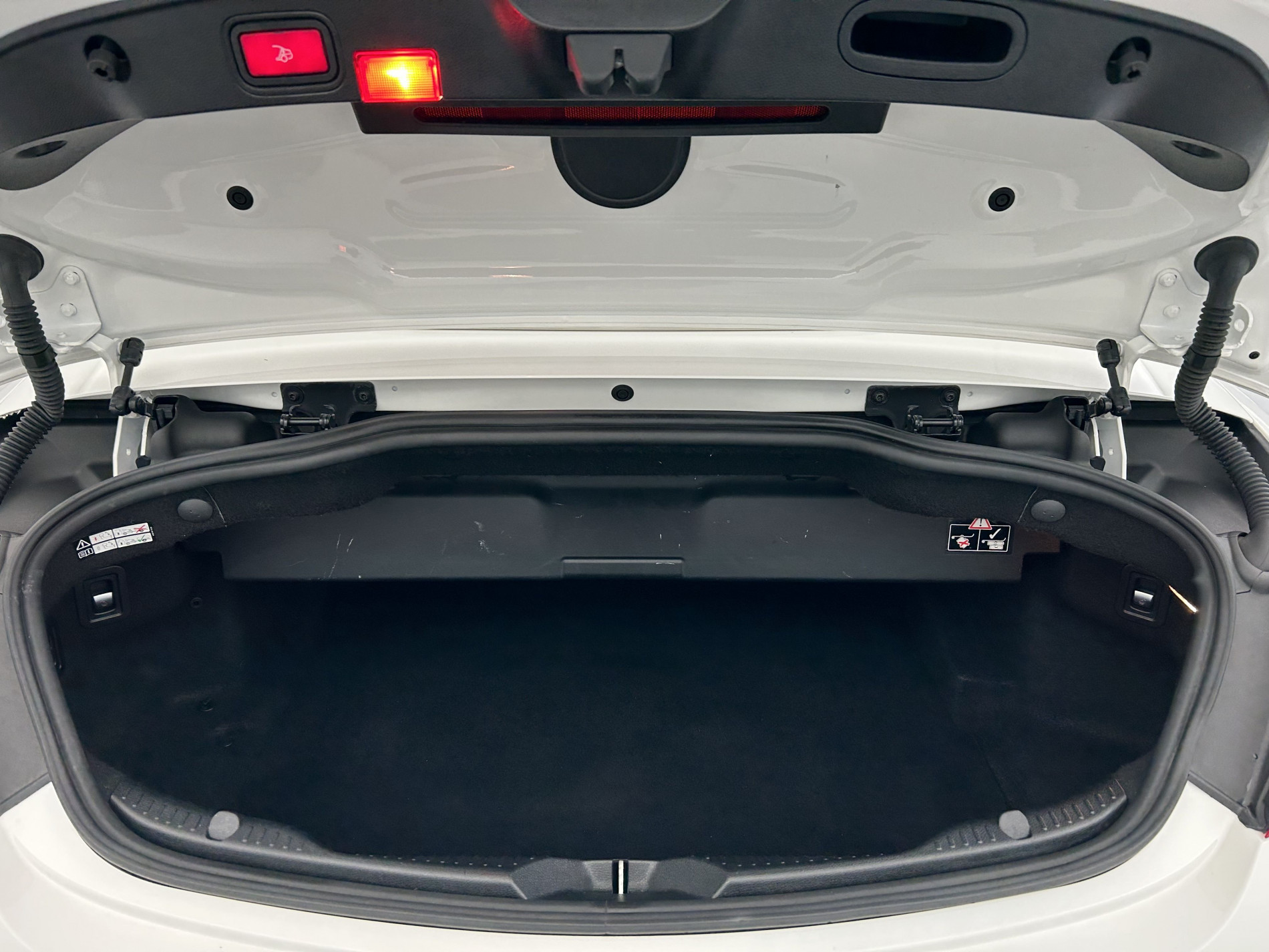 Vente en ligne Mercedes Classe C 220 d 194ch AMG Line 9G-Tronic + Attelage au prix de 29 980 €