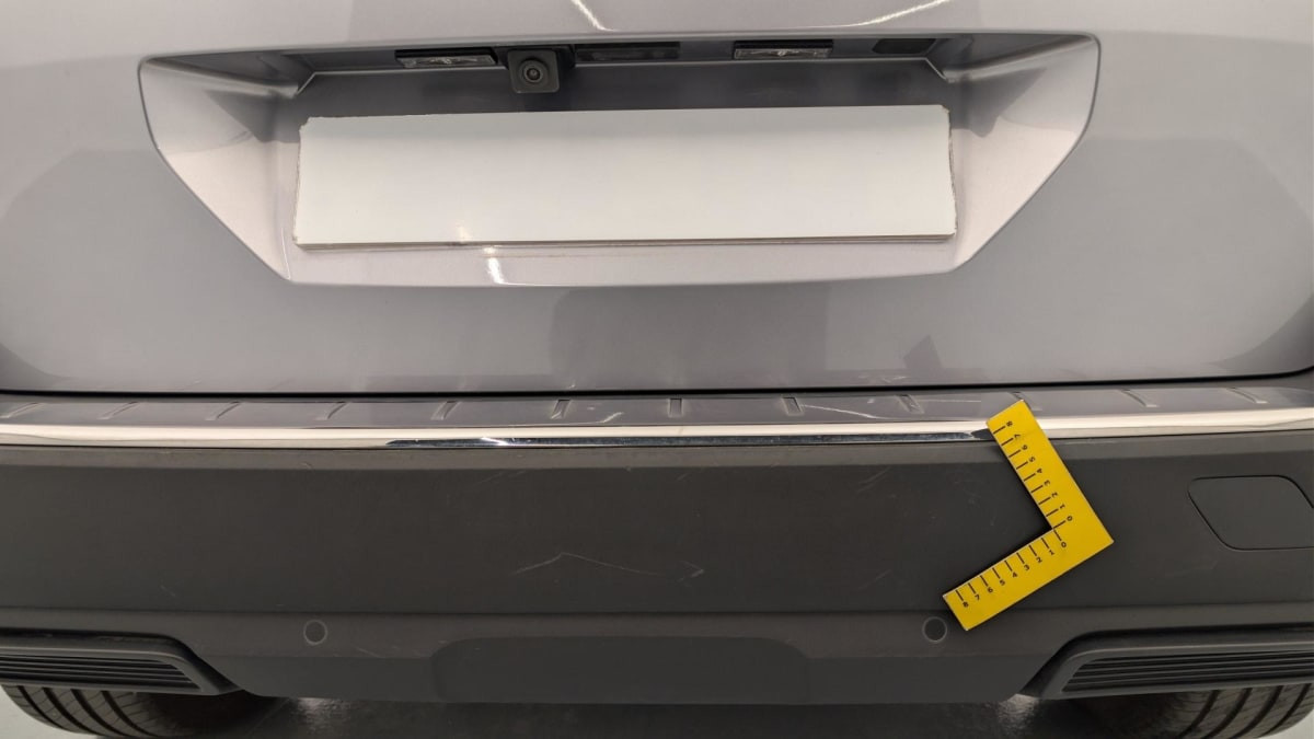 Vente en ligne Peugeot 5008 Hybrid 136 e-DCS6 Allure Pack au prix de 27 480 €