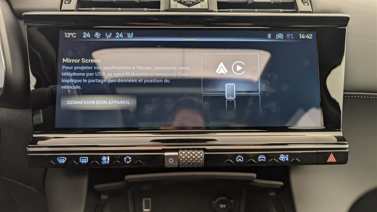 Vente en ligne Ds DS7 Crossback Hybride Rechargeable E-Tense 225 EAT8 Opera au prix de 36 750 €