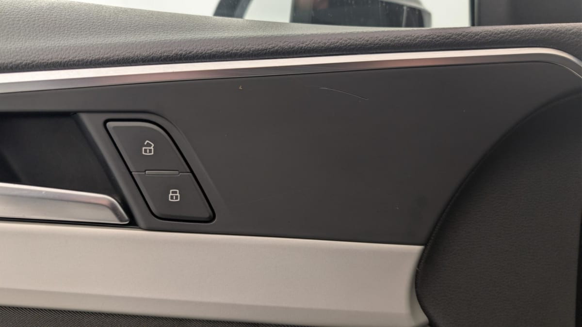 Vente en ligne Audi A4 Avant 35 TFSI 150 S tronic 7 Design au prix de 25 420 €