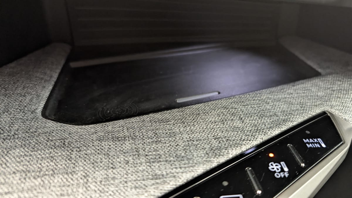 Vente en ligne Peugeot 3008 Hybrid 145 e-DCS6 GT au prix de 29 540 €